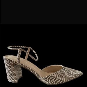 Beautiful Marc Fisher block heels!